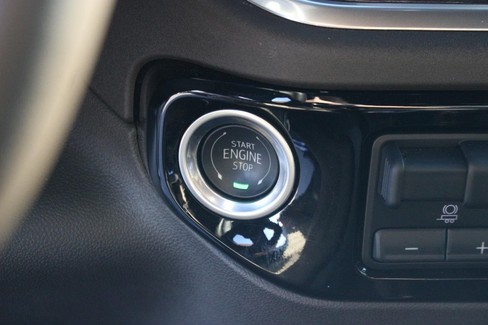 Used 2024 Summit White Chevrolet LTZ image 29