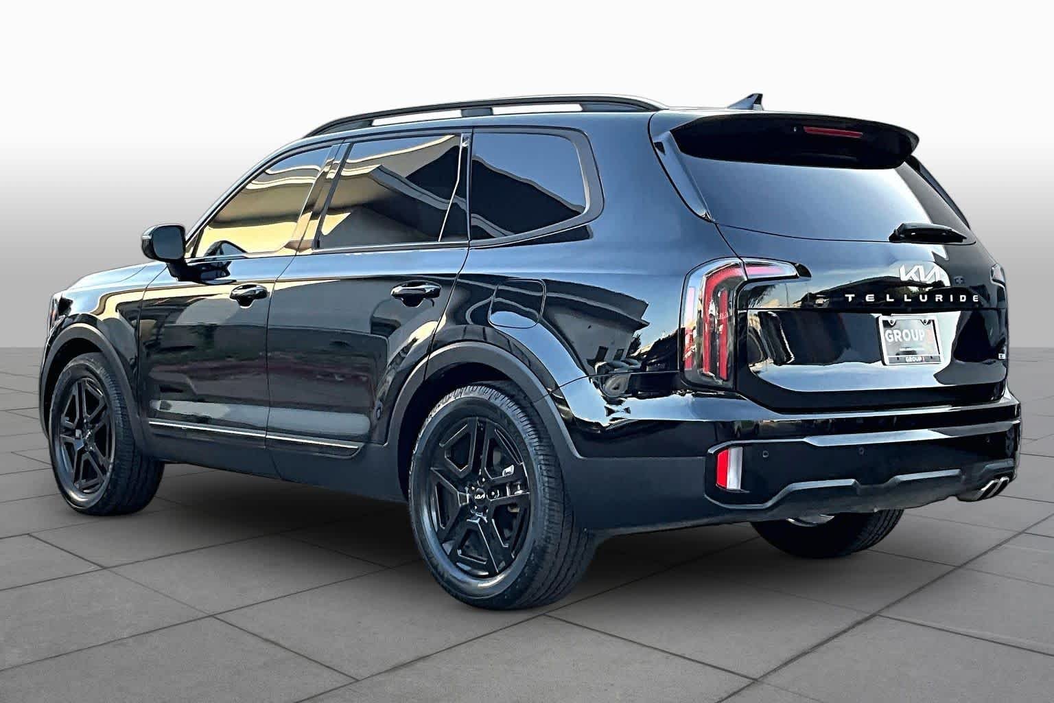 Used 2024 Ebony Black Kia SX Prestige X-Line image 12
