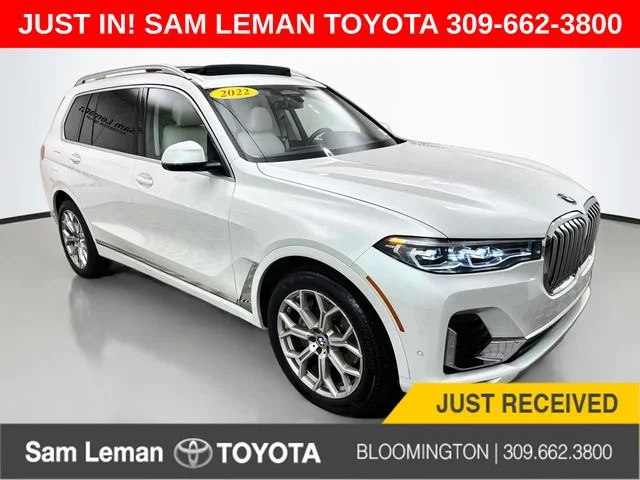 Used 2022 White BMW xDrive40i image 1