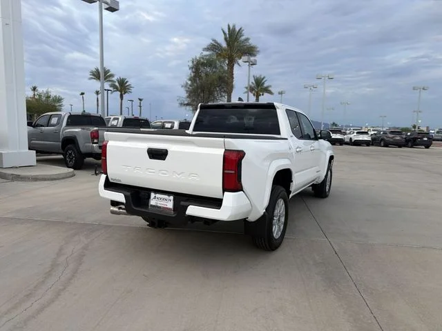 New 2026 White Toyota SR5 image 5