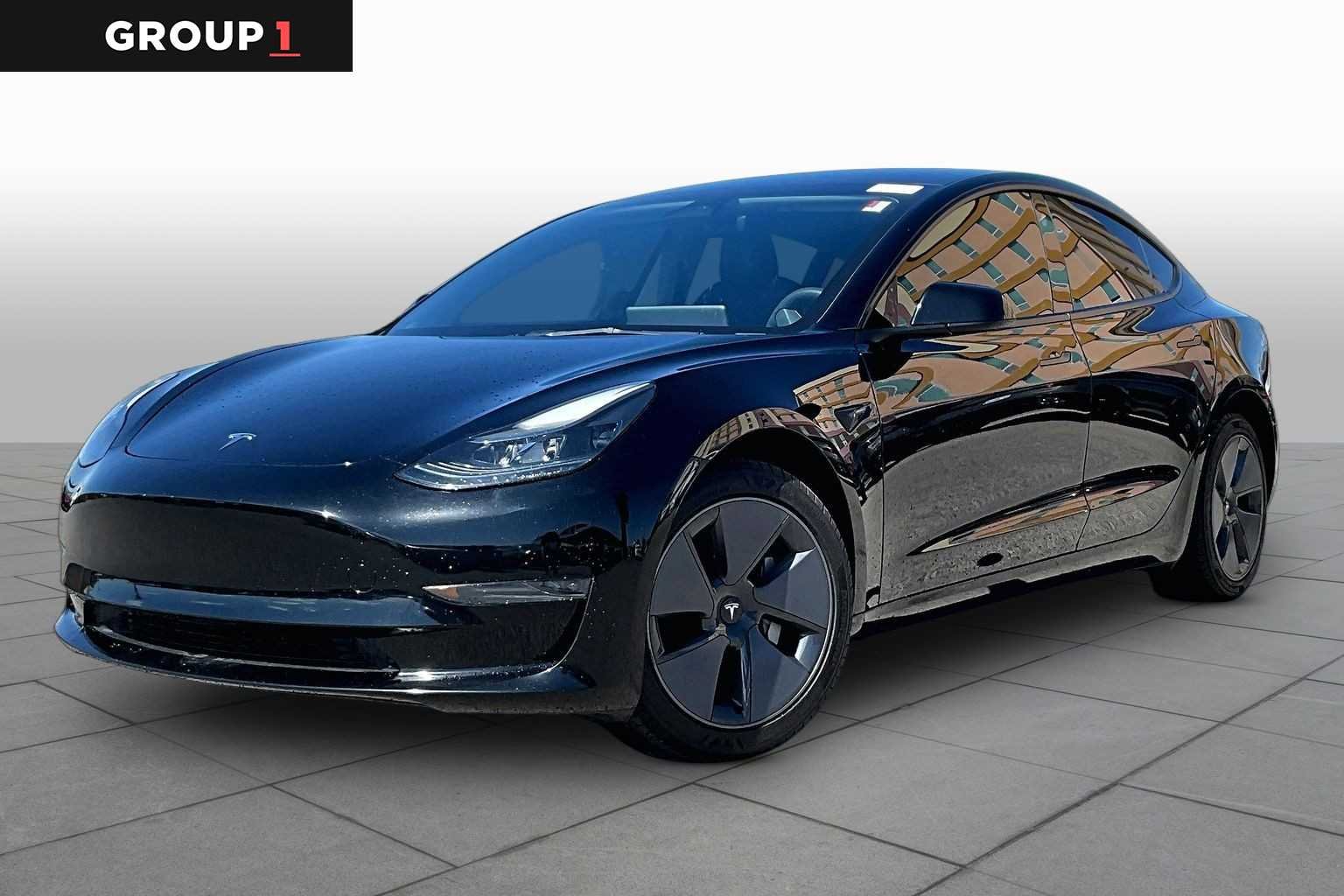 2023 Tesla Model 3's photo