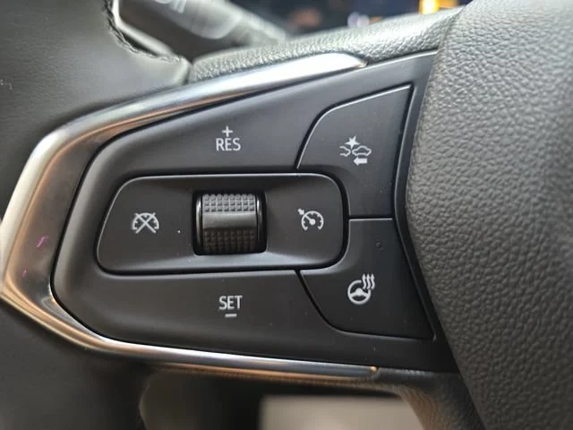 New 2026 Mosaic Black Metallic Chevrolet LT image 17