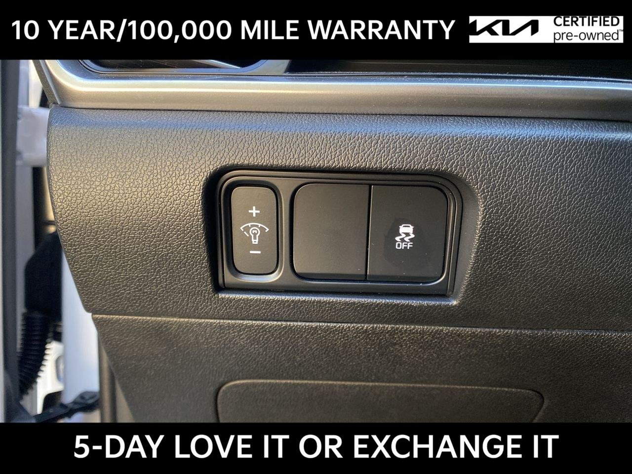 Certified Used 2026 Glacial White Pearl Kia LX image 37