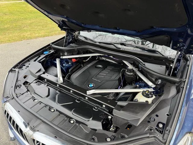 Used 2023 Blue BMW xDrive40i image 41