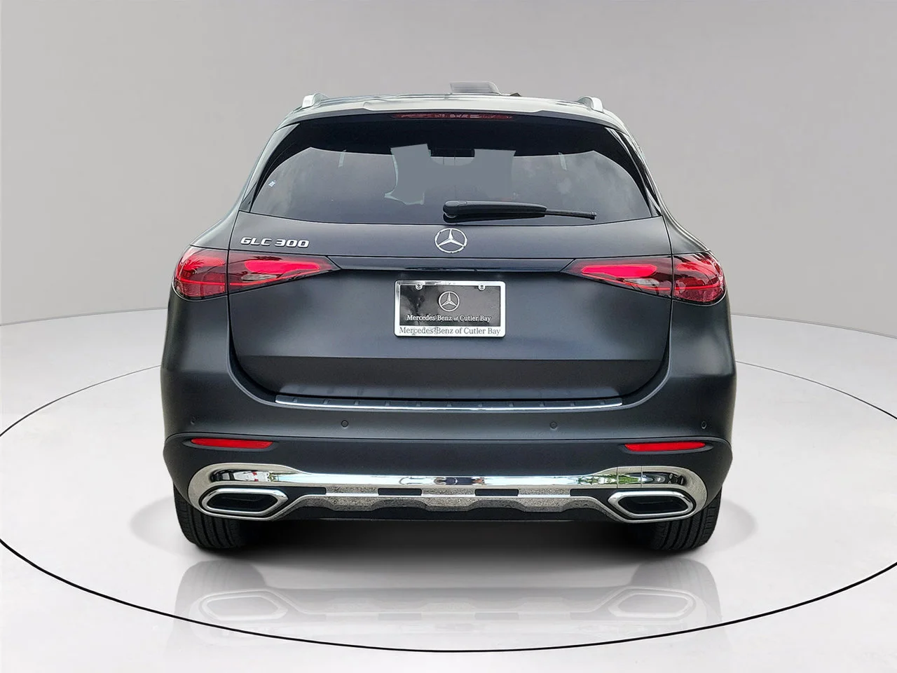 New 2027 MANUFAKTUR exclusive graphite grey magno Mercedes-Benz GLC 300 image 5