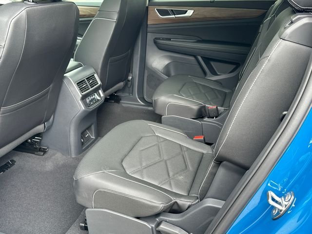 New 2026 Blue Volkswagen 2.0T SE w/Technology image 11