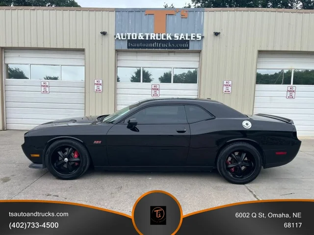 2013 Dodge Challenger SRT8 392 Coupe 2D