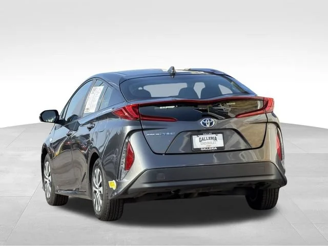2022 Toyota Prius Prime LE - Photo 5