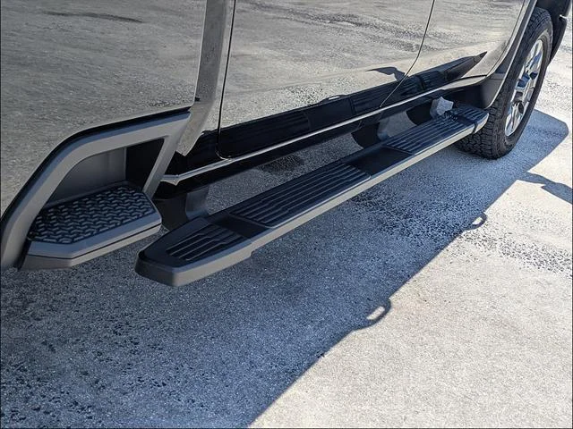 2024 Chevrolet Silverado 2500HD Custom - Photo 11