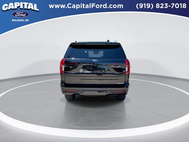 Used 2025 Black Ford Tremor image 7