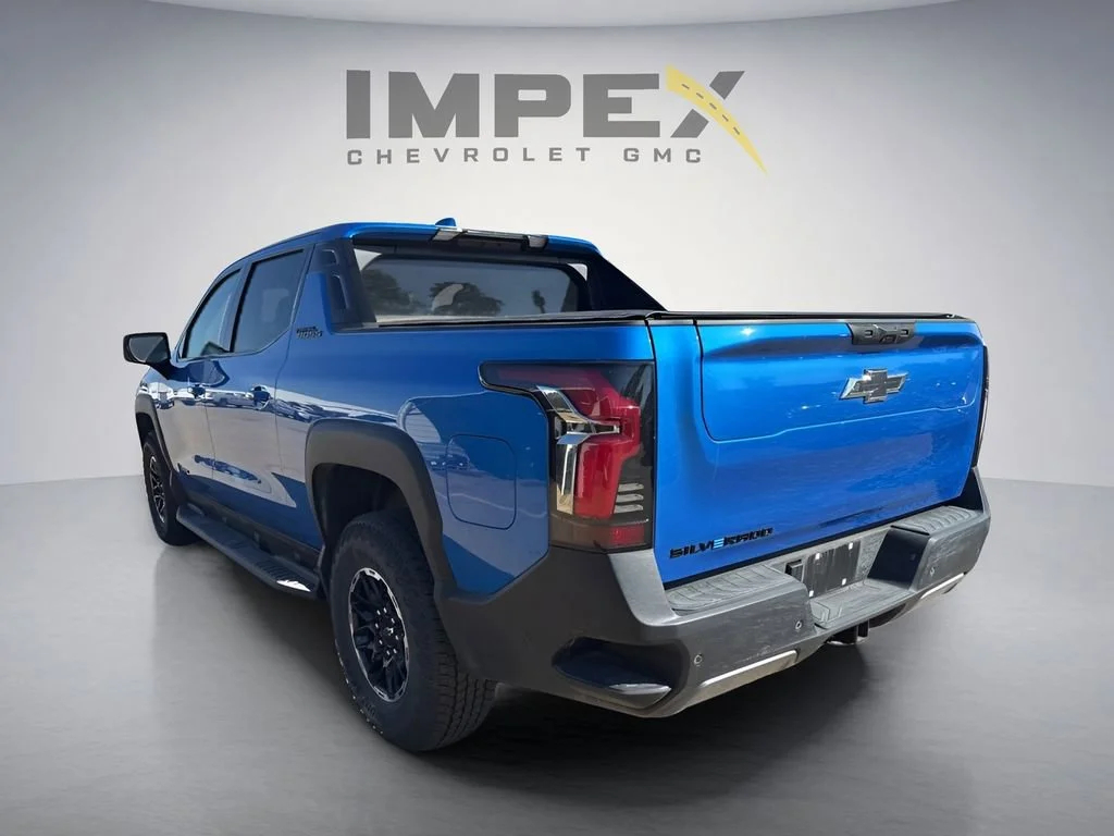 Used 2026 Riptide Blue Metallic Chevrolet Trail Boss - Max Range image 2