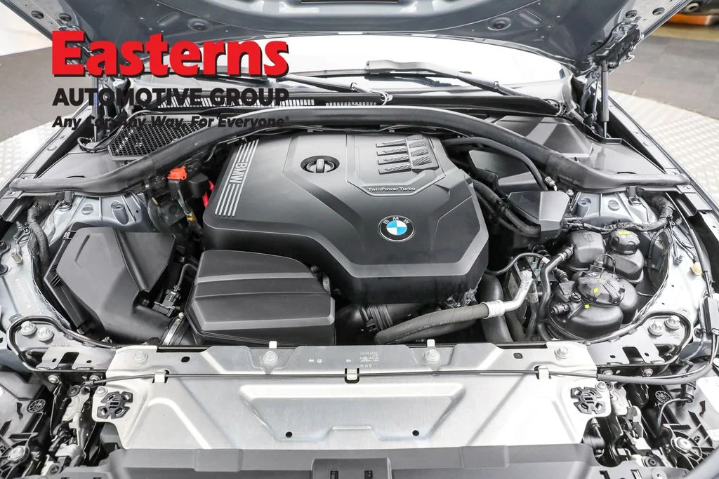 Used 2023 Gray BMW 330i image 7