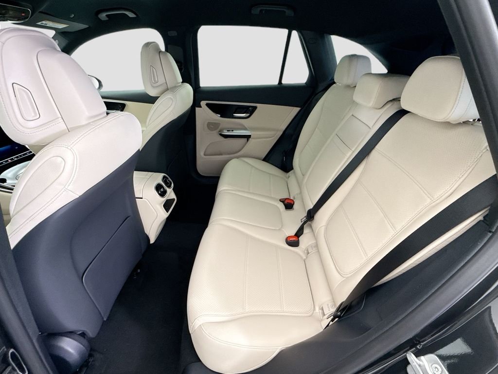 New 2026 Graphite Grey Metallic Mercedes-Benz GLC 300 image 20