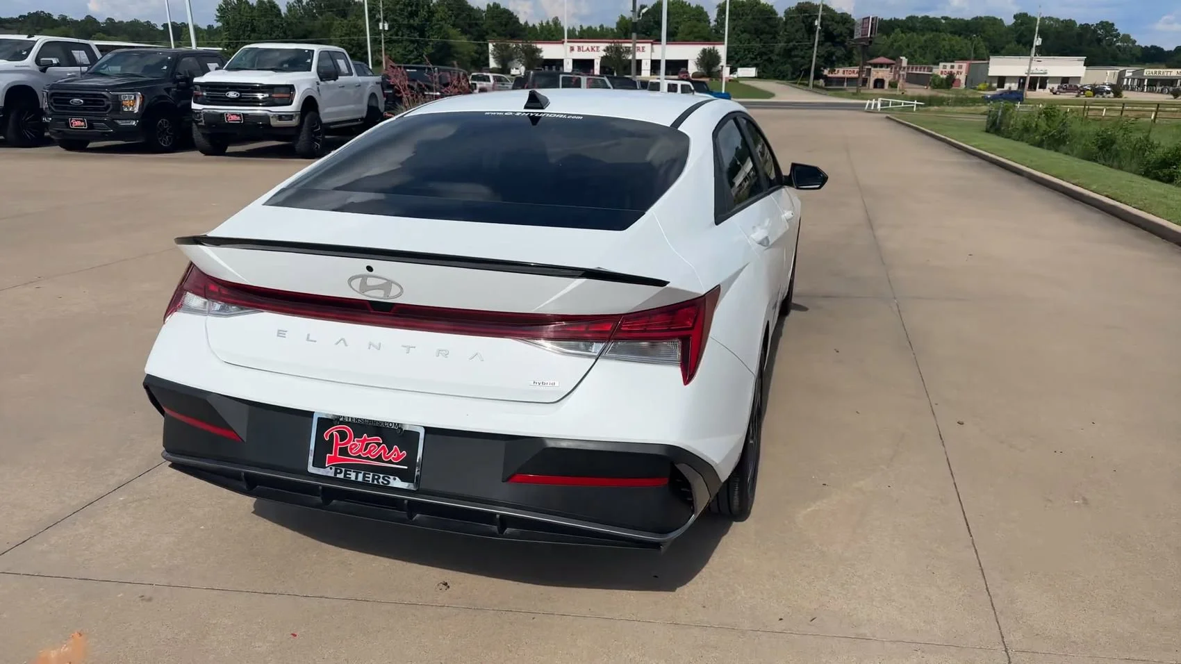 Used 2025 Serenity White Hyundai SEL Sport image 8