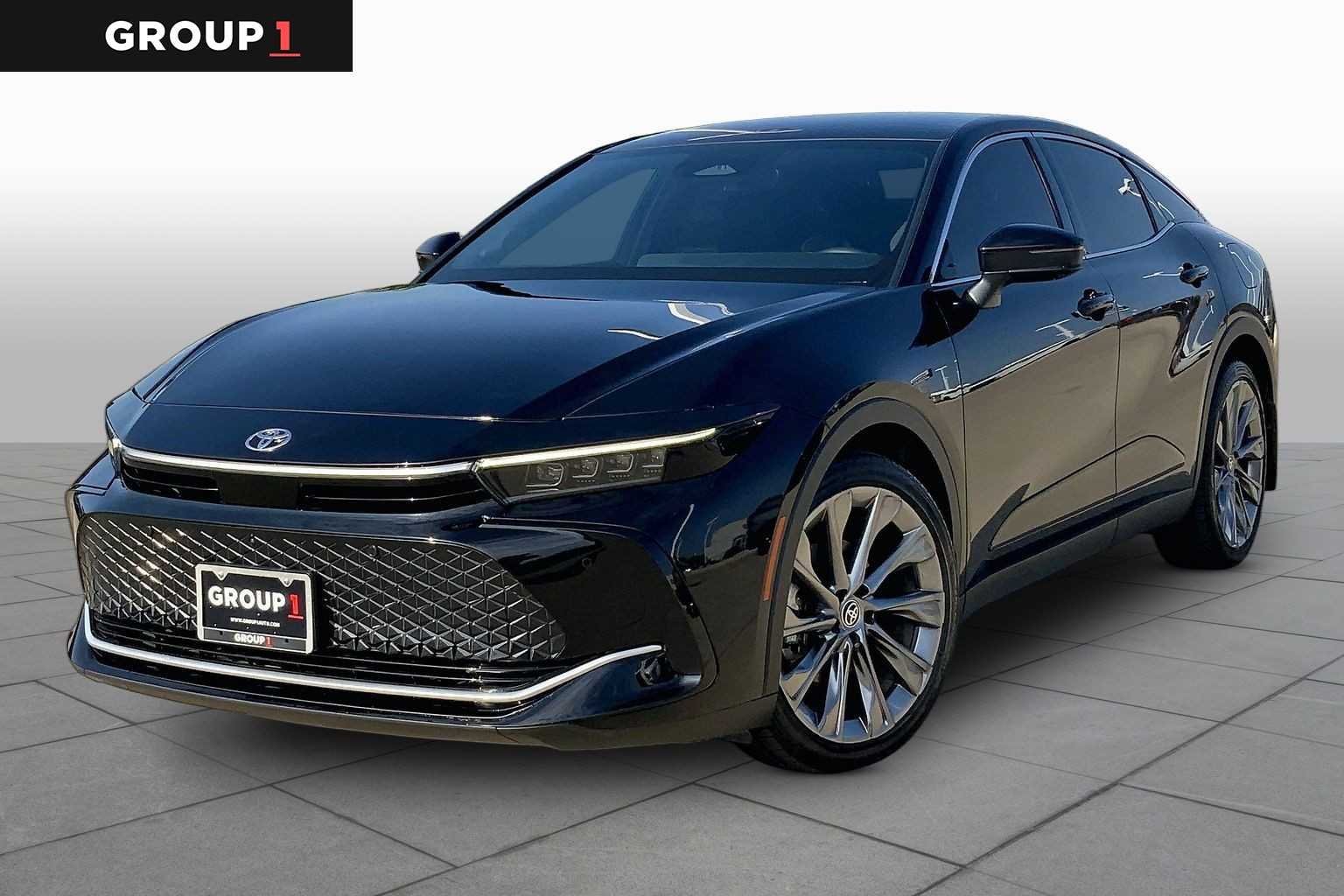 Pre-Owned 2025 Toyota Crown Limited