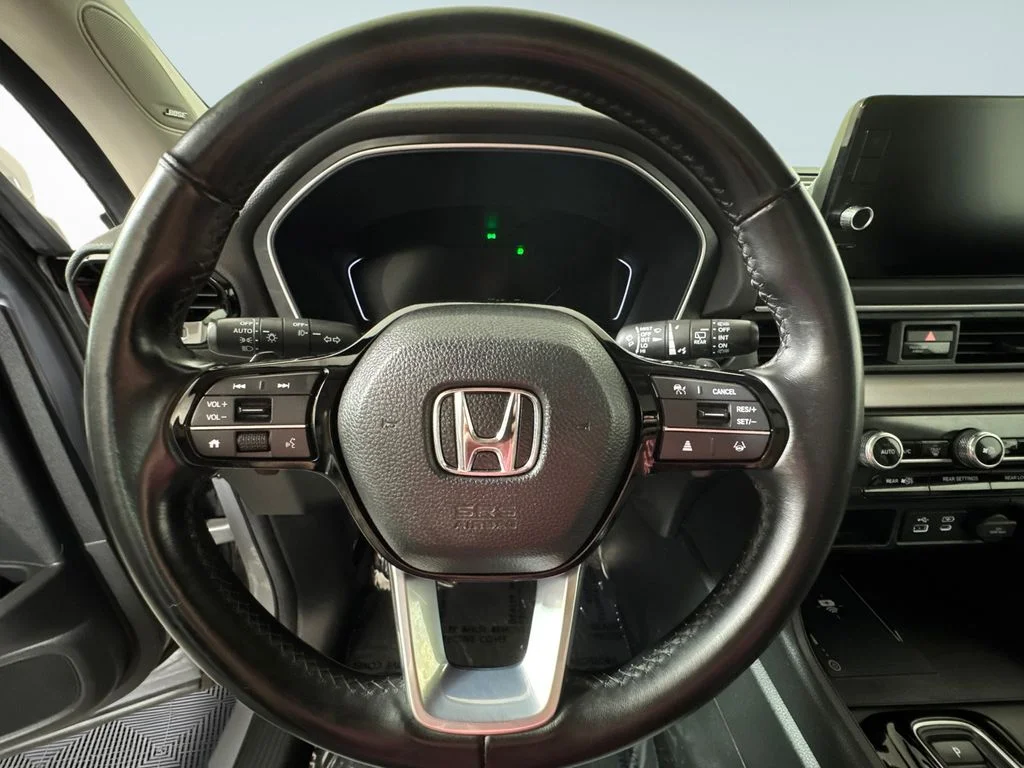 Certified Used 2024 Silver Honda Touring image 30