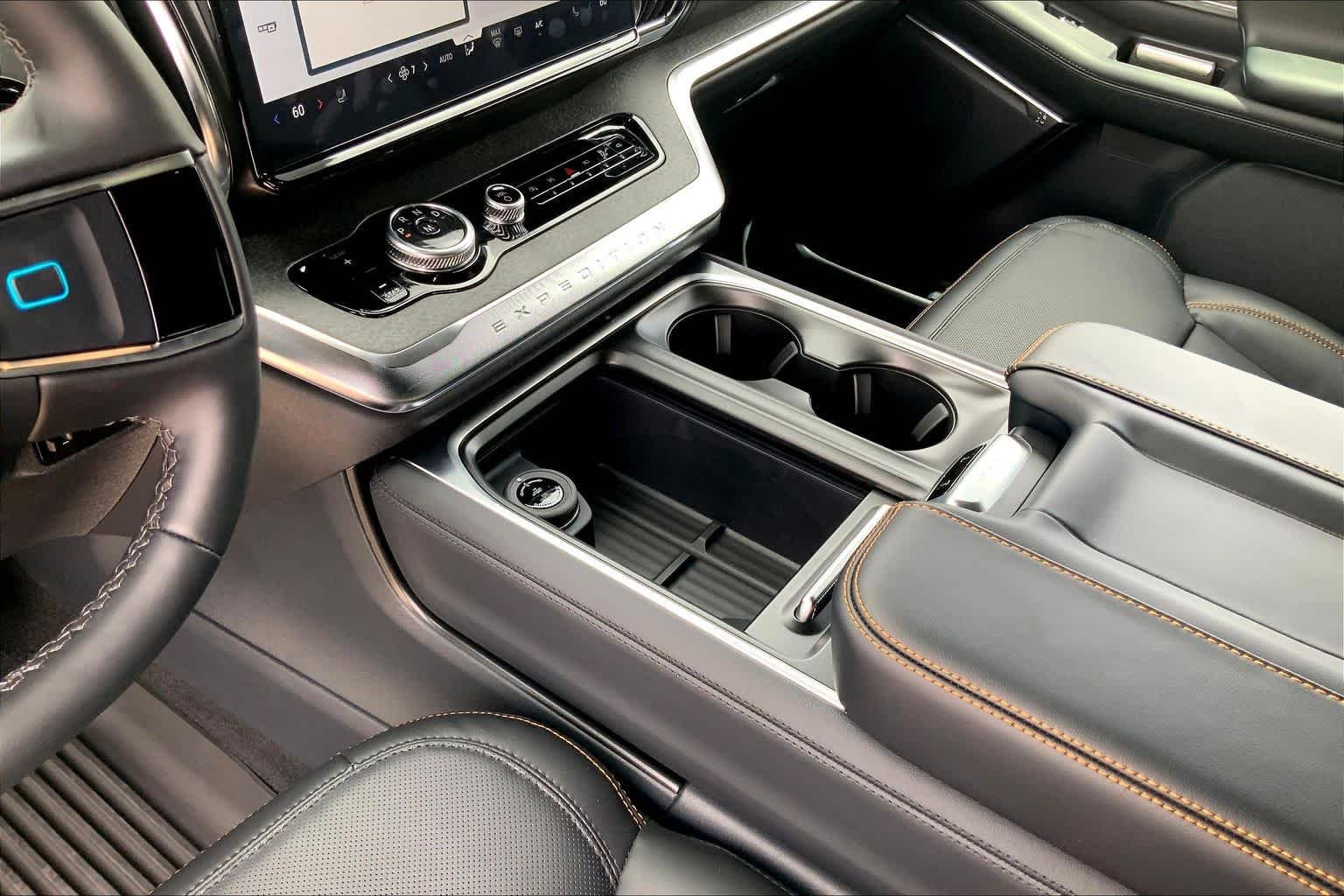 New 2026 Star White Metallic Tri-Coat Ford Tremor® image 7