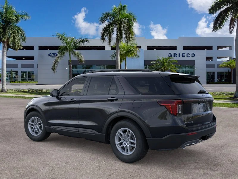 New 2026 Agate Black Metallic Ford Active image 31