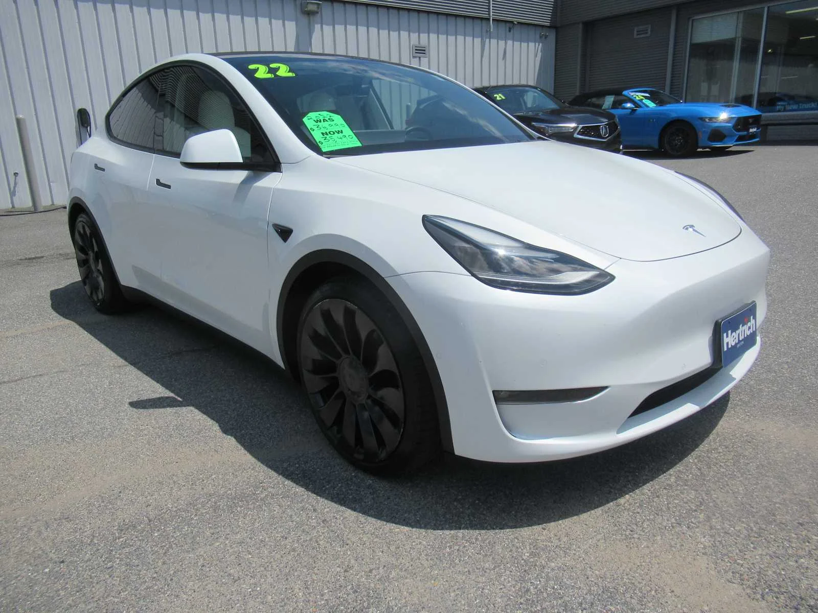 Used 2022 Pearl White Multi-Coat Tesla Performance image 3