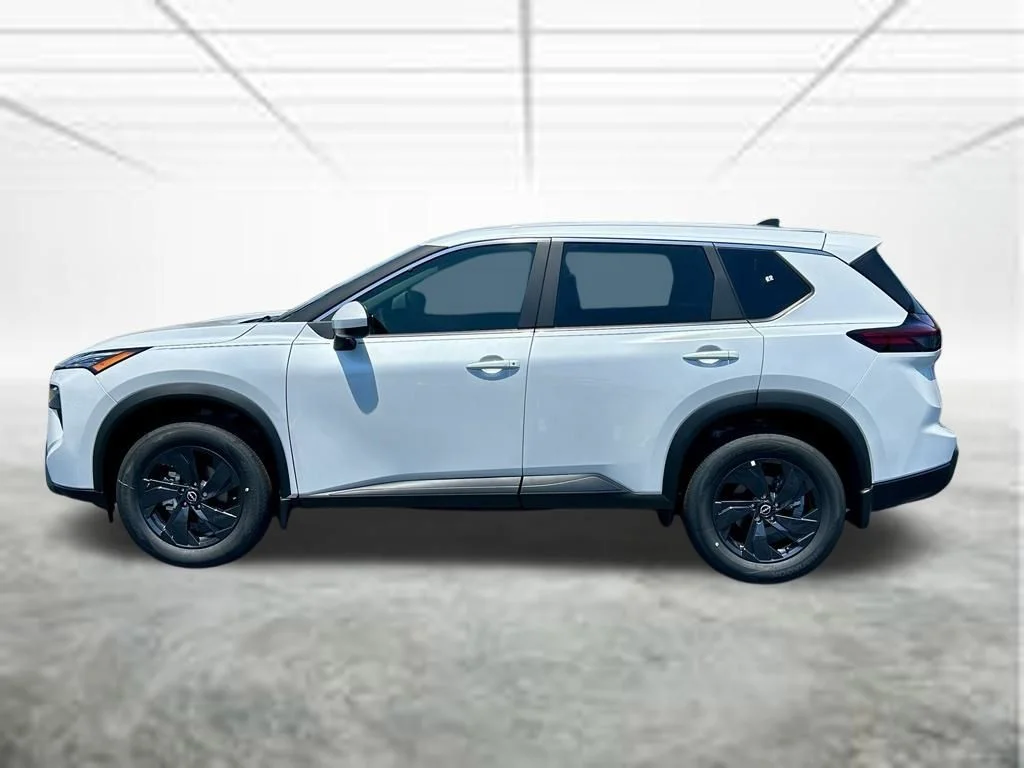 New 2026 Everest White Pearl TriCoat Nissan SV image 9