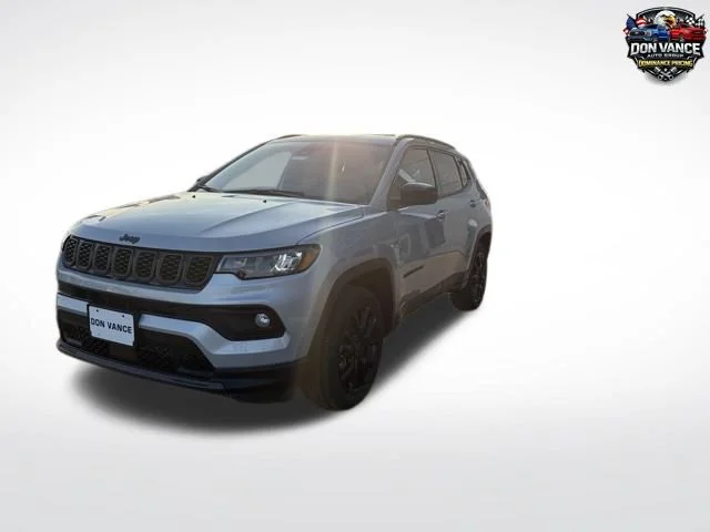 New 2026 Silver Zynith Metallic Clearcoat Jeep Latitude image 1