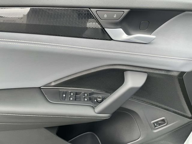 New 2026 White Volkswagen 2.0T SE R-Line Black image 18