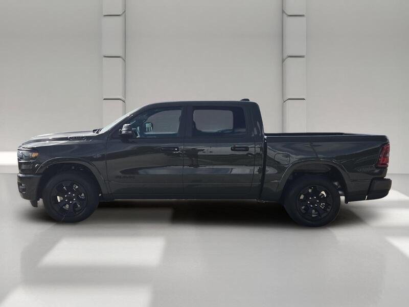 New 2027 Tank Exterior Paint RAM BIG HORN 4X4 CREW CAB 5