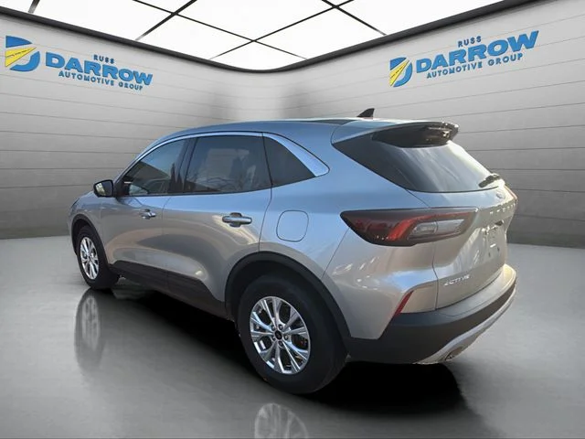 Used 2023 Silver Ford Active image 3