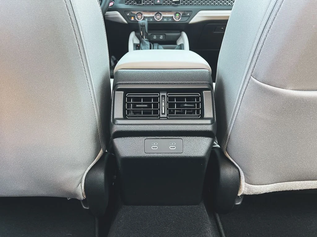 New 2026 Platinum White Pearl Honda SE image 25