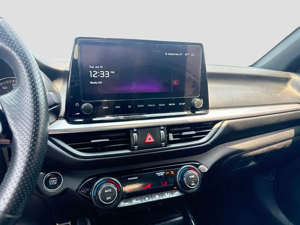 Used 2023 Black Kia GT-Line image 18