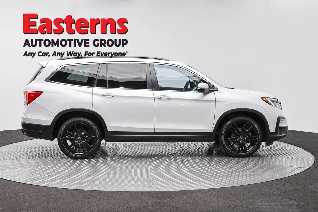 Used 2022 White Honda Special Edition image 3