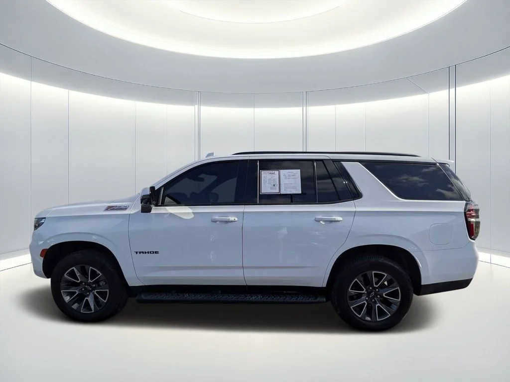 Used 2022 White Chevrolet Z71 image 7