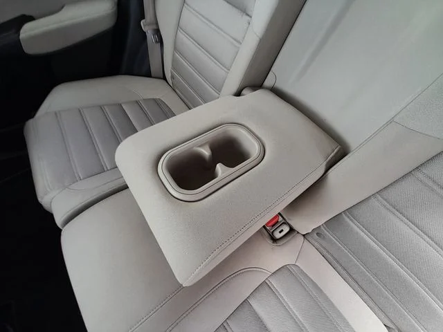 Used 2020  Honda EX image 42