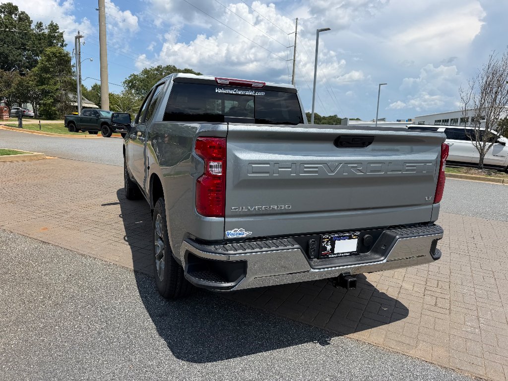 New 2026 Sterling Gray Metallic Chevrolet LT image 6