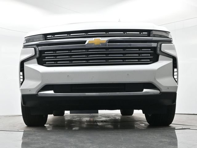 Used 2024 Iridescent Pearl Tricoat Chevrolet Premier image 10