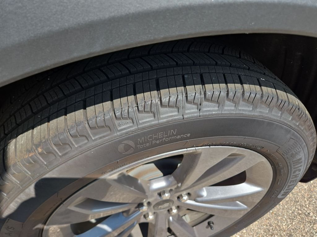 2026 Ford Explorer Active - Photo 22