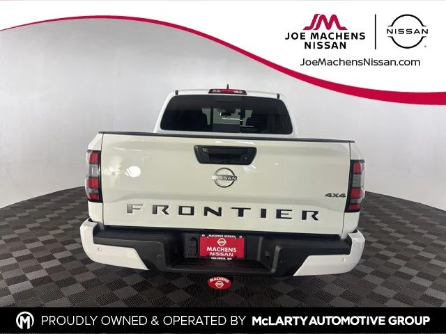 2026 Nissan Frontier SV - Photo 8