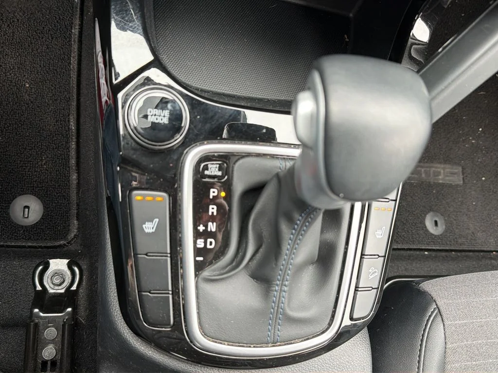 2023 Kia Seltos S - Photo 26