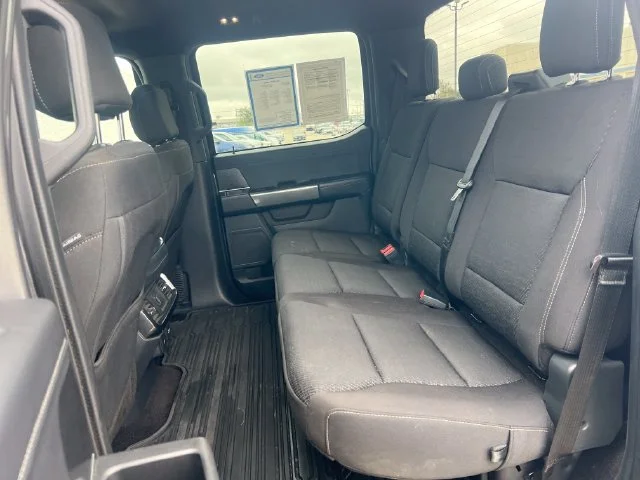 Used 2021 Gray Ford XLT image 17