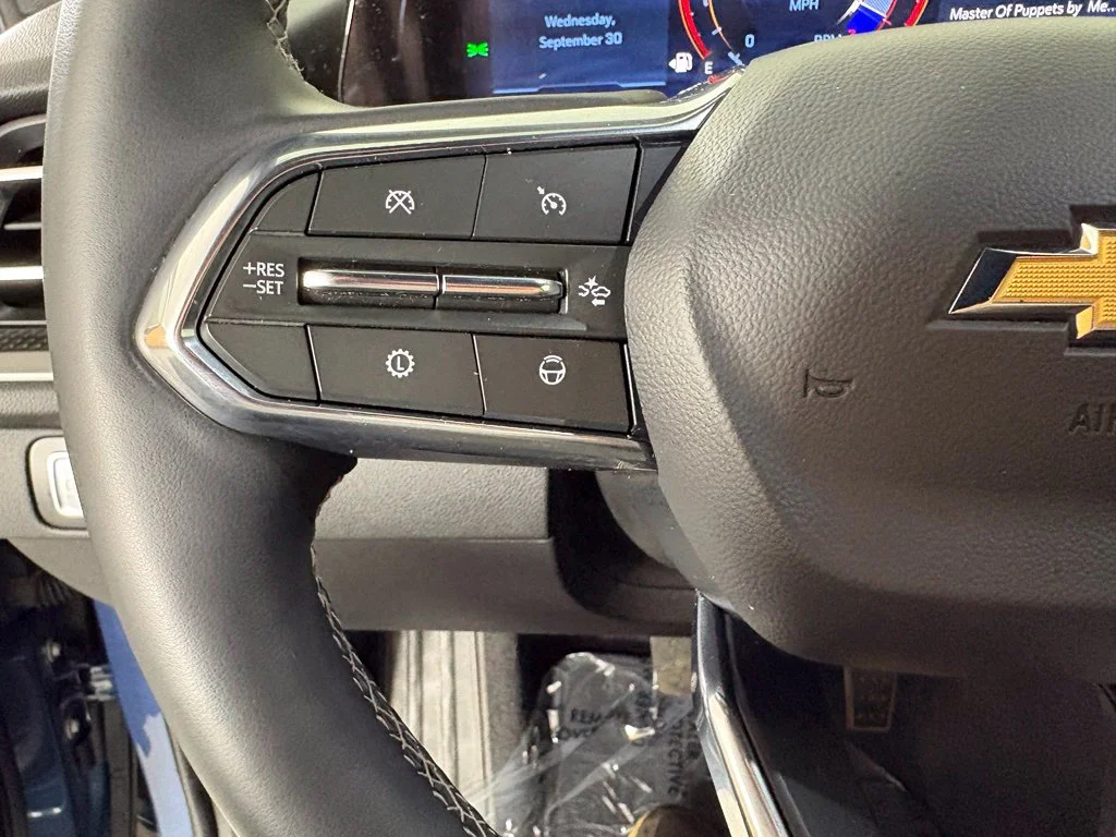 Used 2025 Blue Chevrolet LT image 29