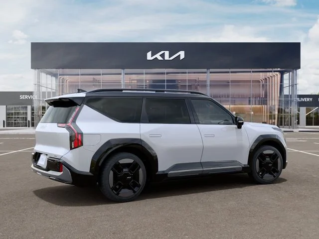 New 2026 White Kia GT-Line image 7