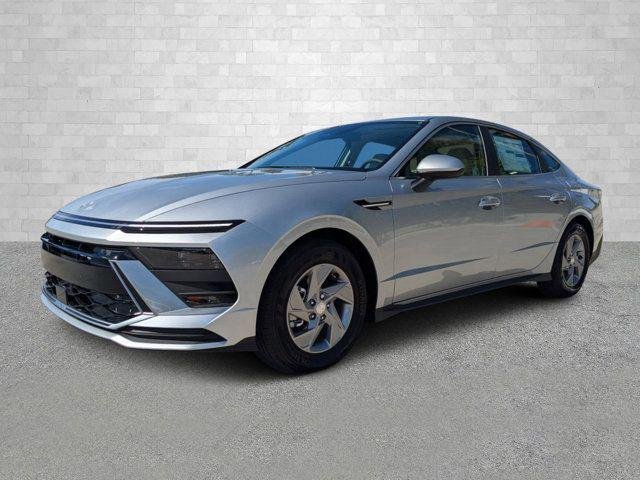 New 2026 Aero Silver Hyundai SE image 30