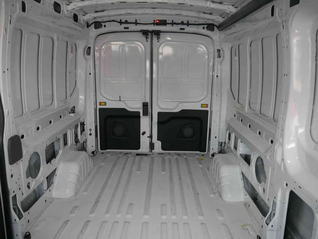 Used 2025 White Ford Base image 27