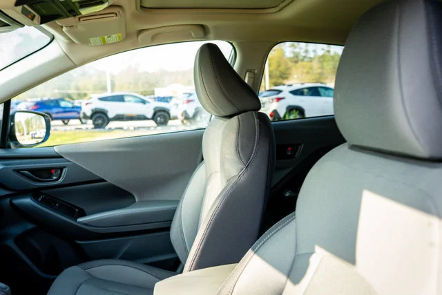 New 2026 Crystal White Pearl Subaru Premium image 31