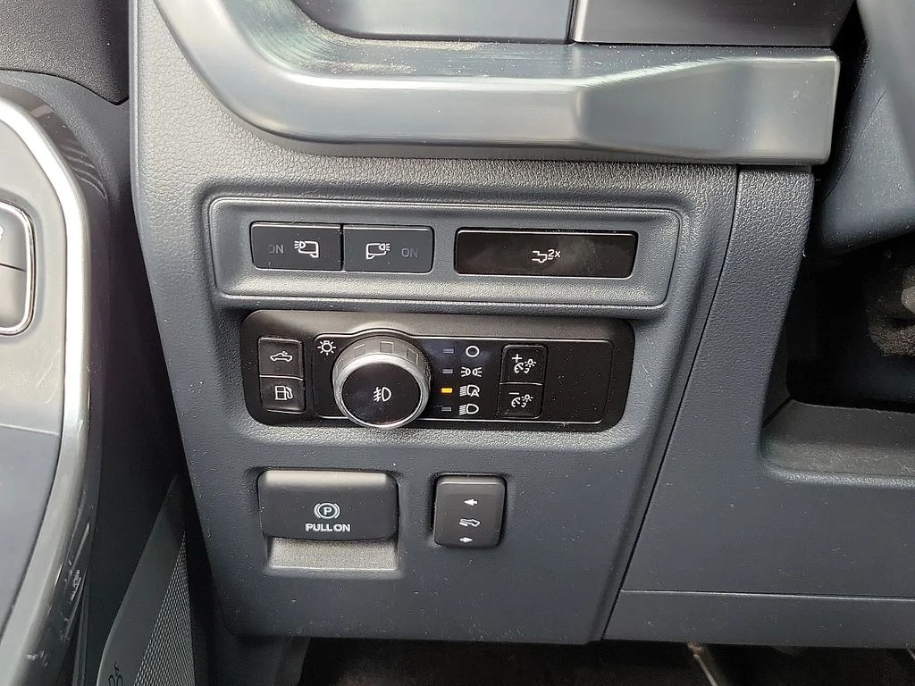 2023 Ford F-150 Lariat - Photo 14