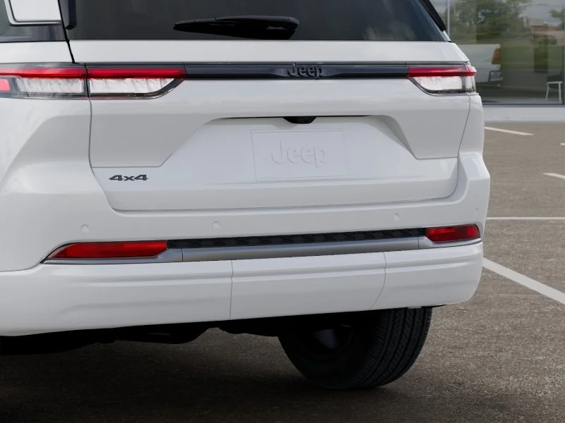 New 2027 Bright White Clear-Coat Paint Jeep Limited Reserve image 40