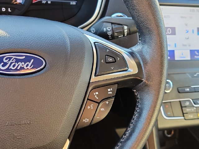 Used 2020 Black Metallic Ford SE image 16