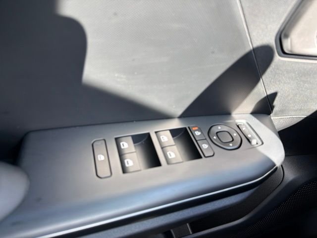 New 2026 Currant Red Kia LXS image 24