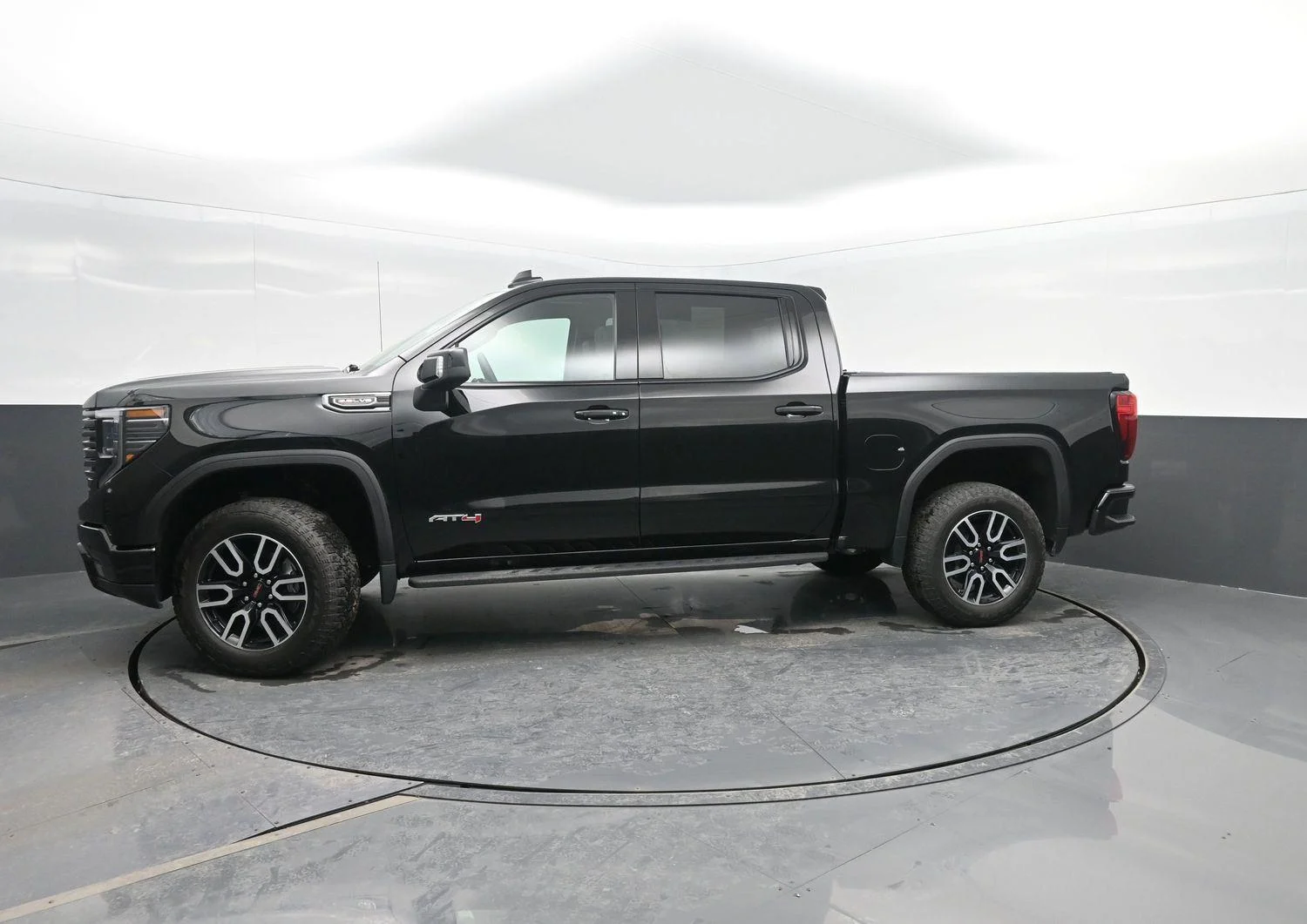 2026 GMC Sierra 4WD Crew Cab Short Box AT4's photo