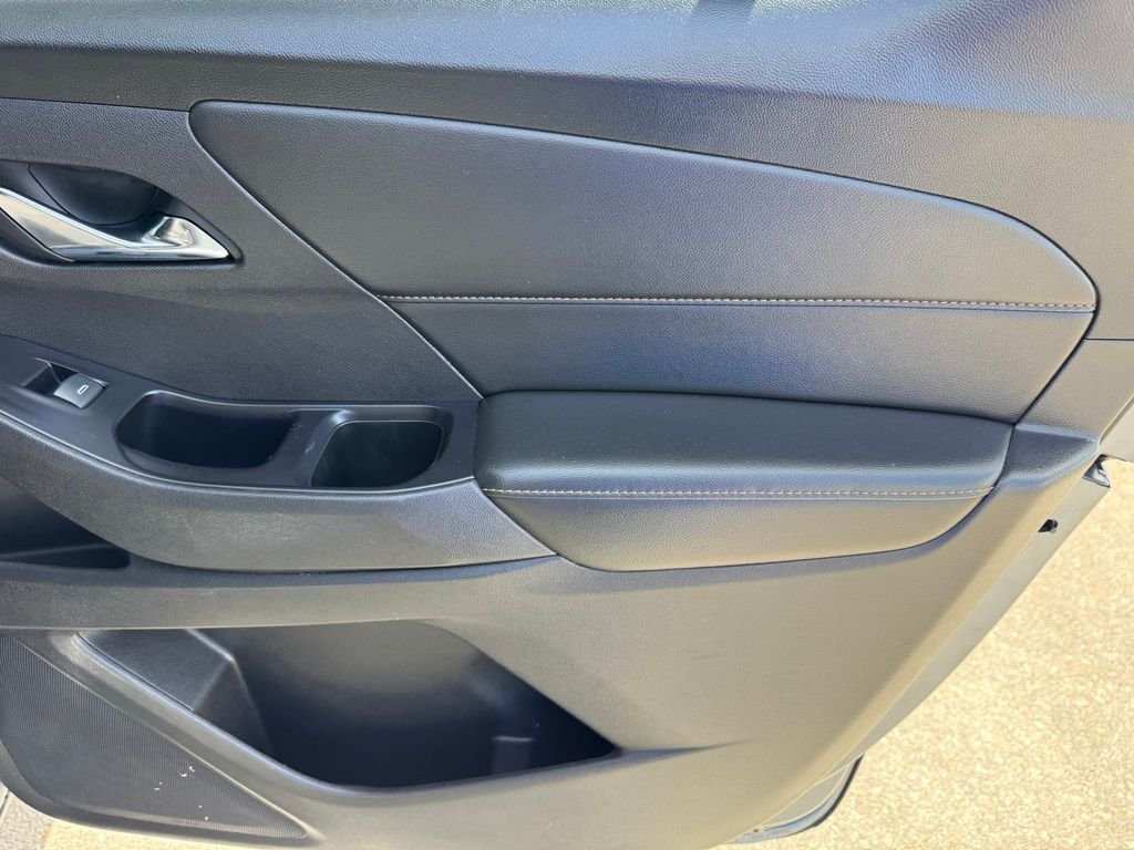 Used 2019 Gray Chevrolet LT image 10